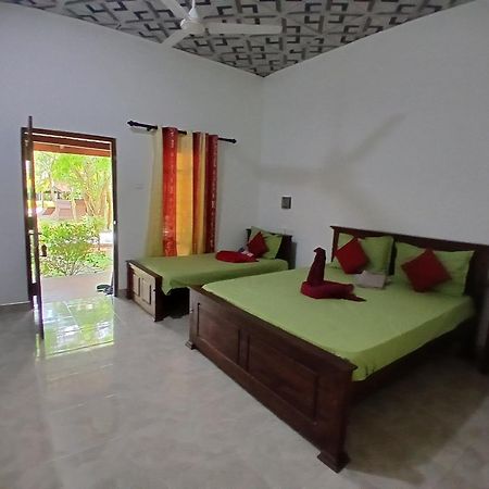 Hotel Tree Garden Wilpaththu Nochchiyagma Anuradhapura Nochchiyagama エクステリア 写真