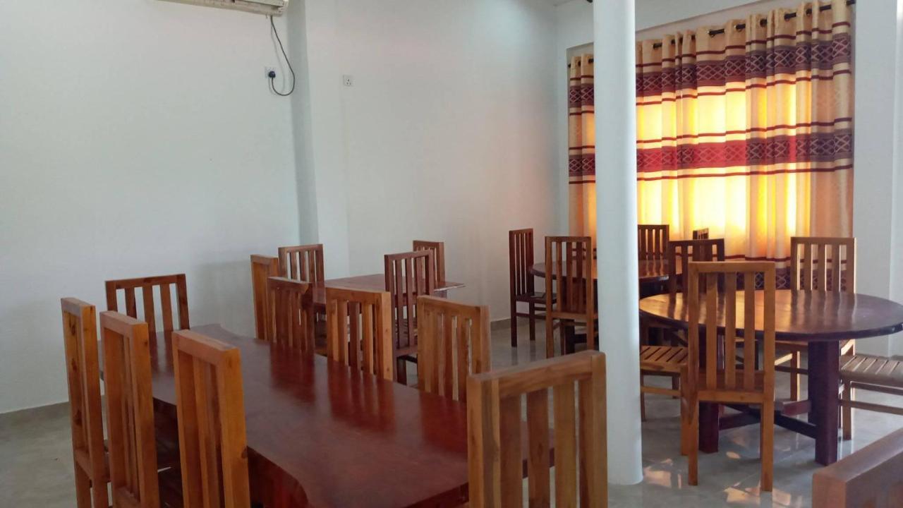 Hotel Tree Garden Wilpaththu Nochchiyagma Anuradhapura Nochchiyagama エクステリア 写真