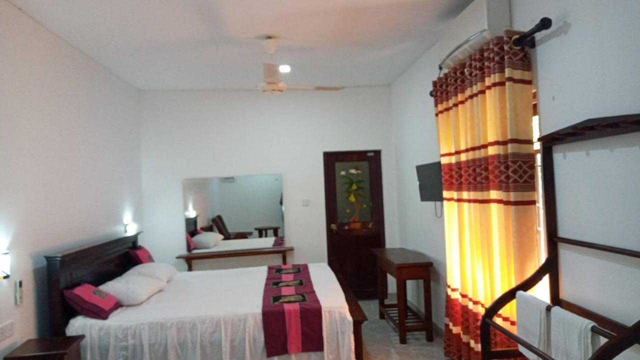 Hotel Tree Garden Wilpaththu Nochchiyagma Anuradhapura Nochchiyagama エクステリア 写真