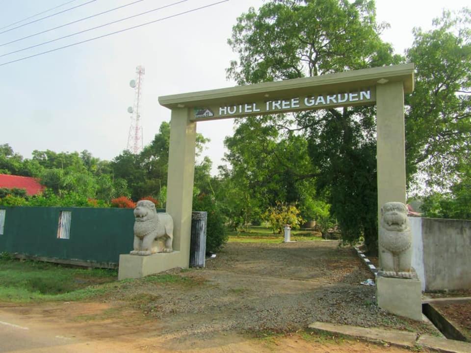 Hotel Tree Garden Wilpaththu Nochchiyagma Anuradhapura Nochchiyagama エクステリア 写真