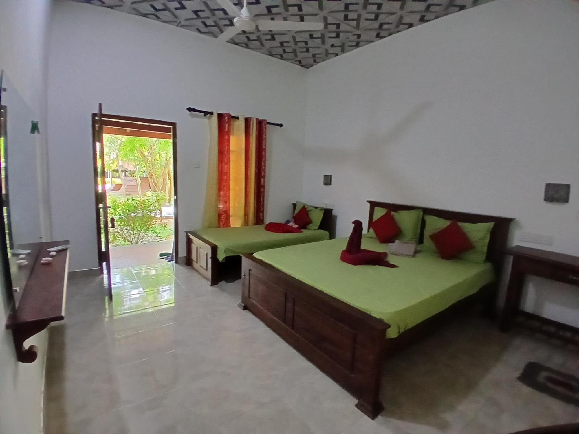 Hotel Tree Garden Wilpaththu Nochchiyagma Anuradhapura Nochchiyagama エクステリア 写真